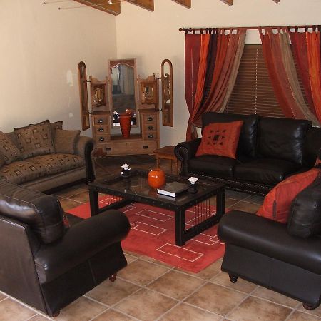 Scorpio Guest House Vredenburg Buitenkant foto